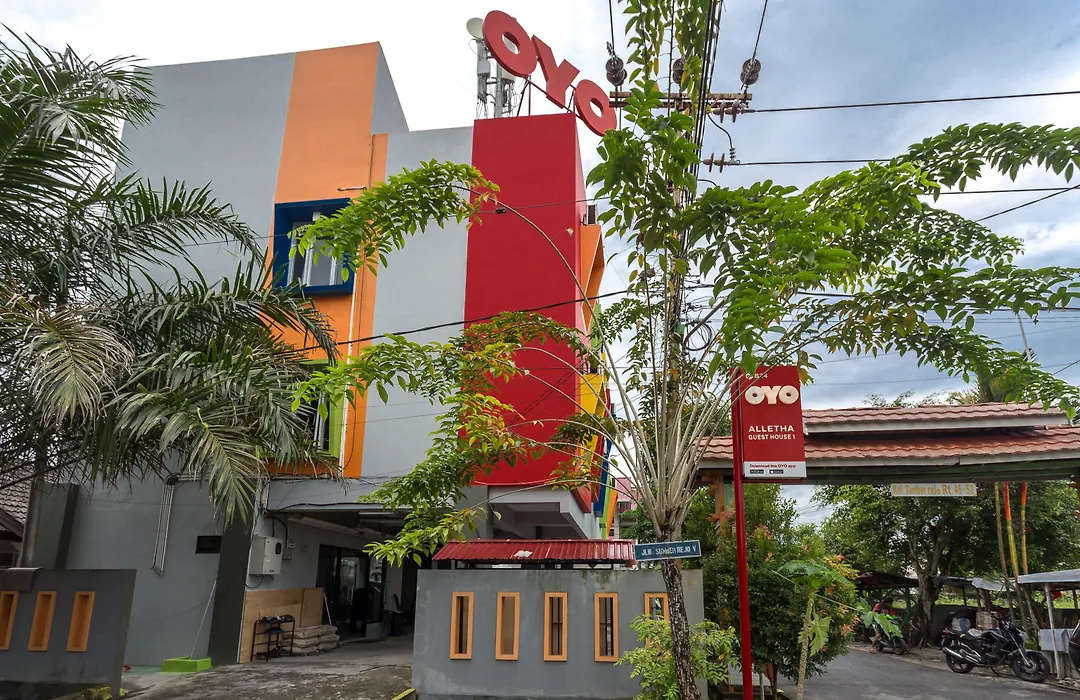Oyo 834 Alletha Guest House 1-1